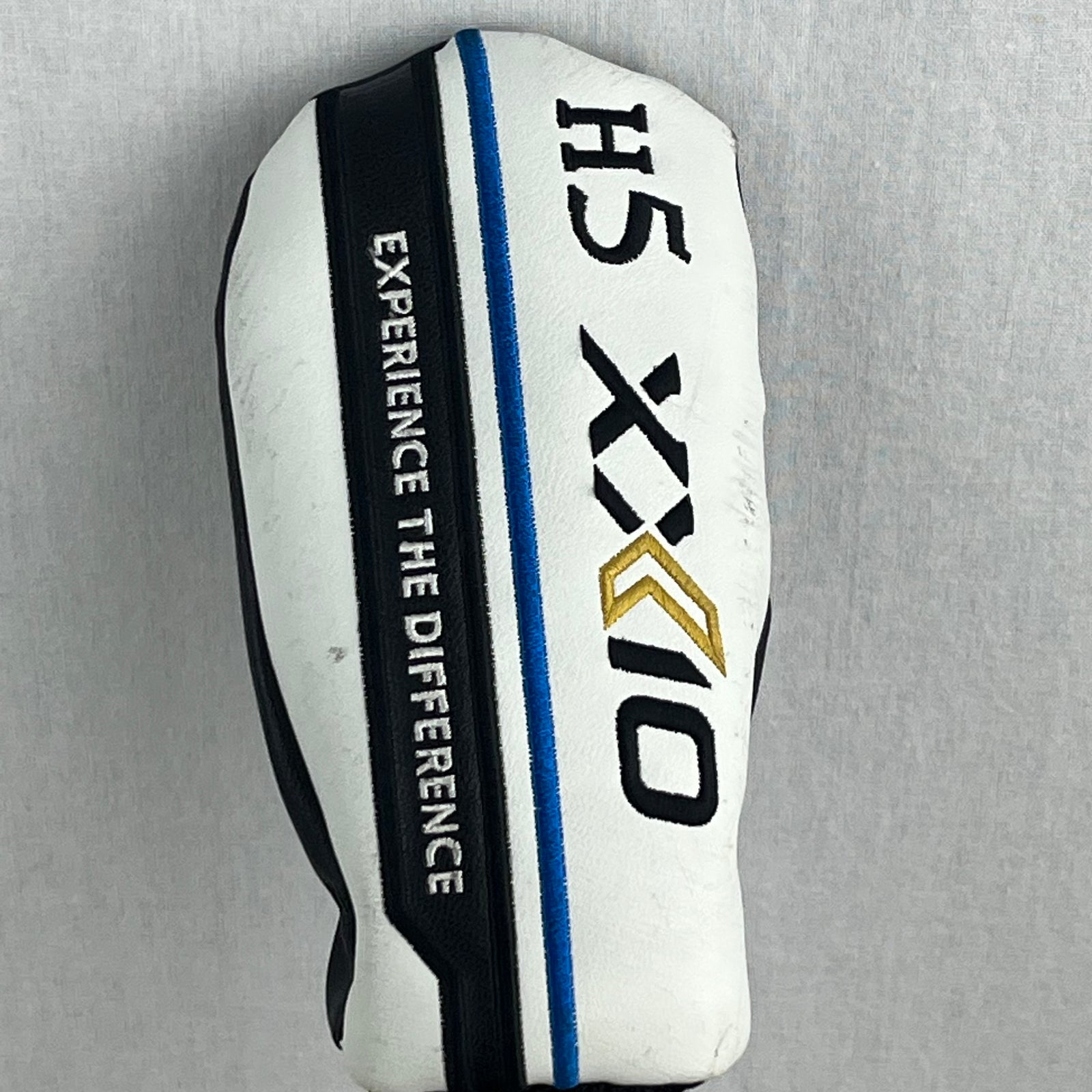XXIO 12 Red 5H (23 REG)
