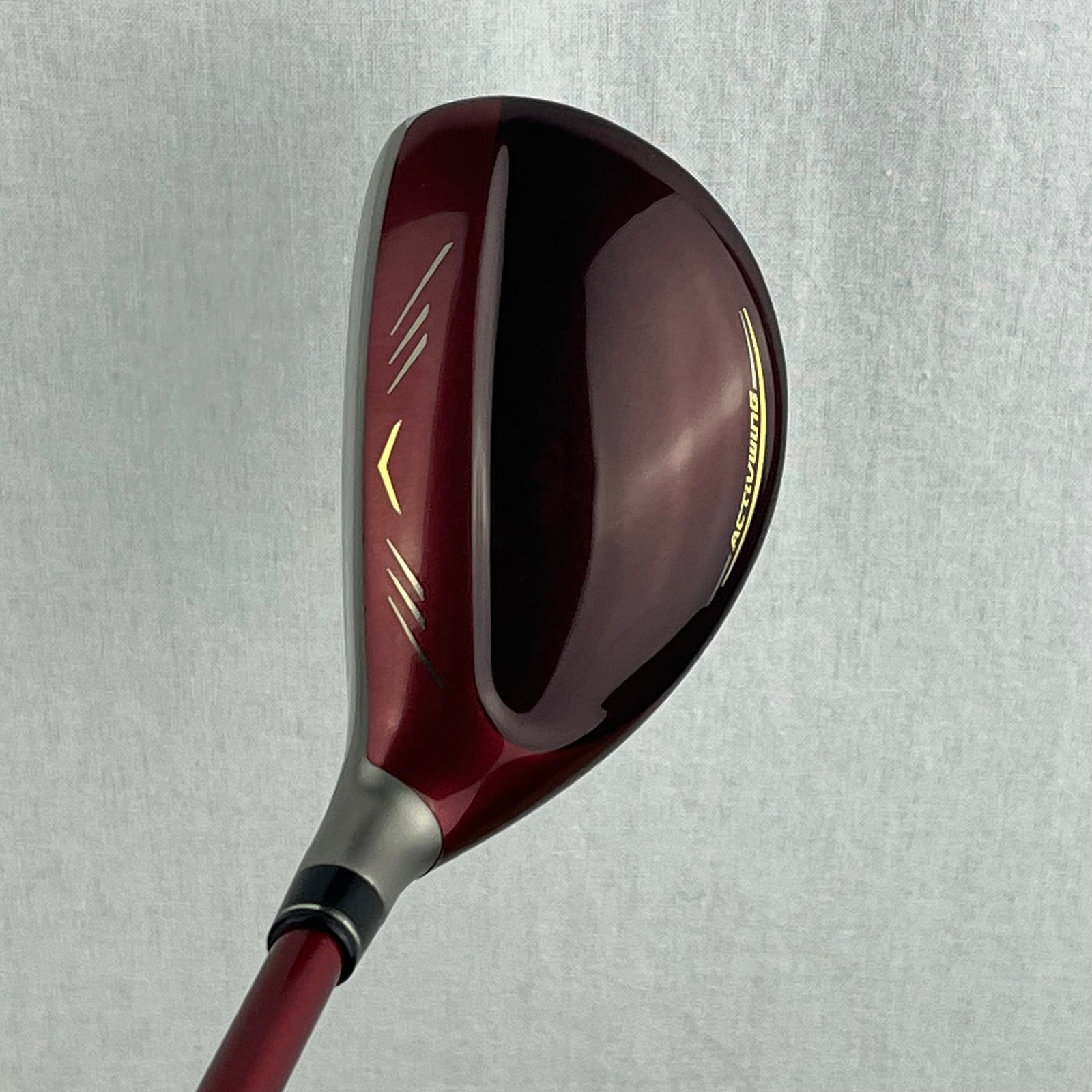 XXIO 12 Red 5H (23 REG)