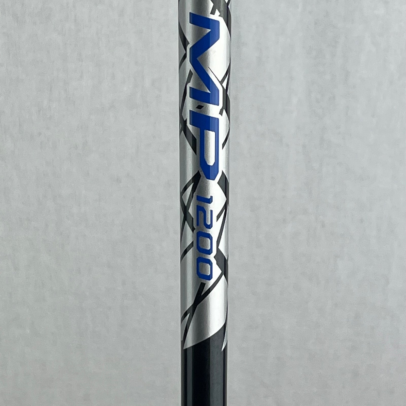 XXIO 12 Red 5H (23 REG)