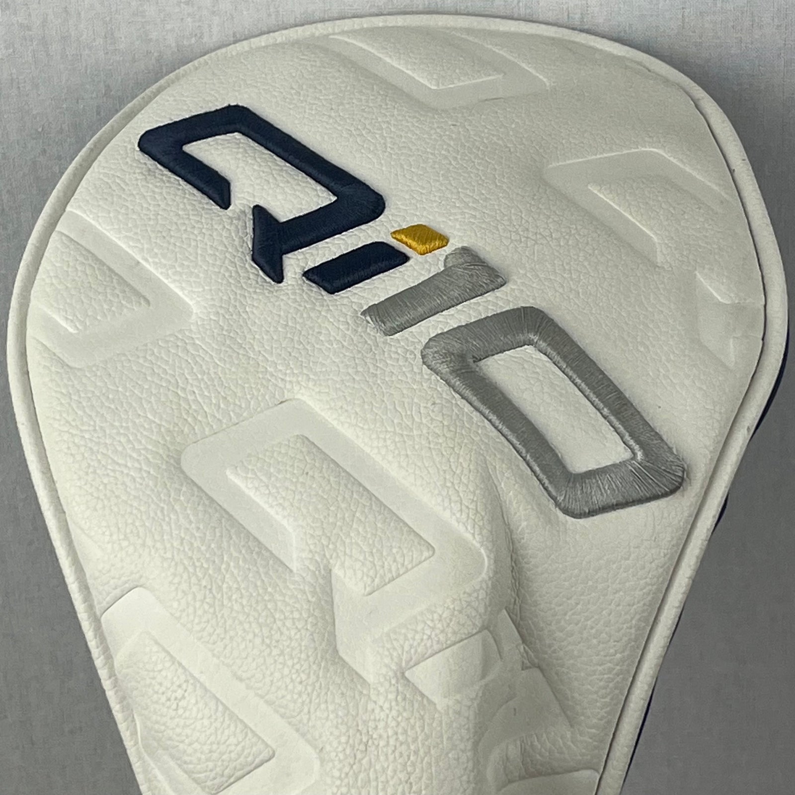 Taylormade Qi10 Driver (9 stiff)