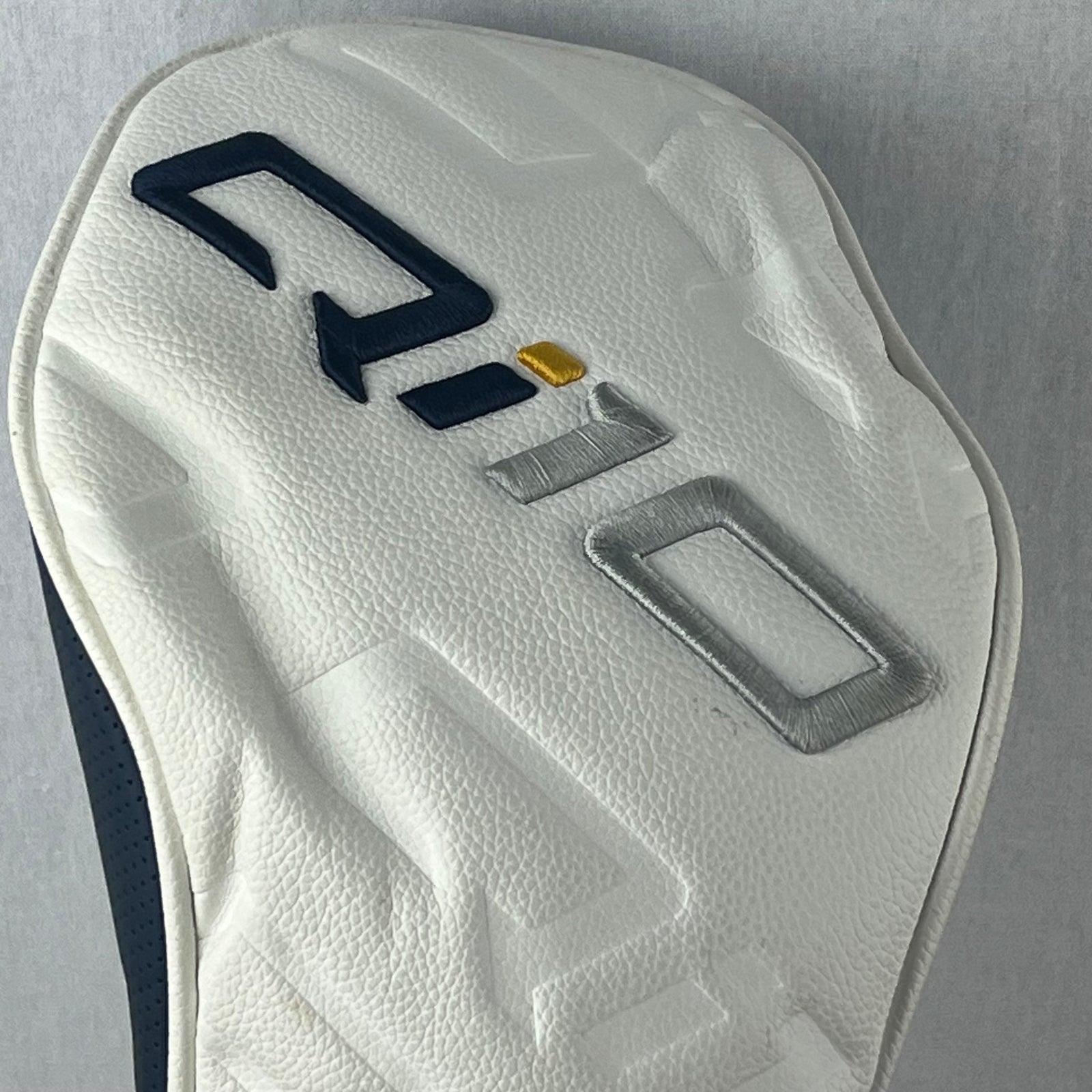 TaylorMade Qi10 Driver (9 STIFF)