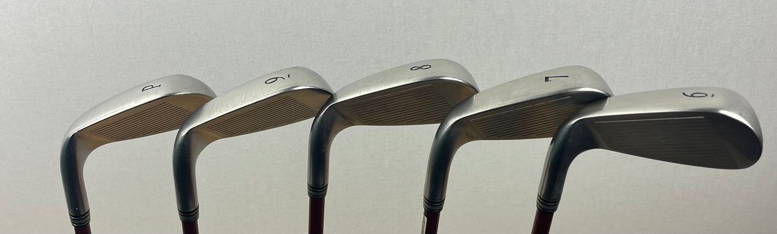 XXIO 10 Red Iron Set (6-PW, Regular)