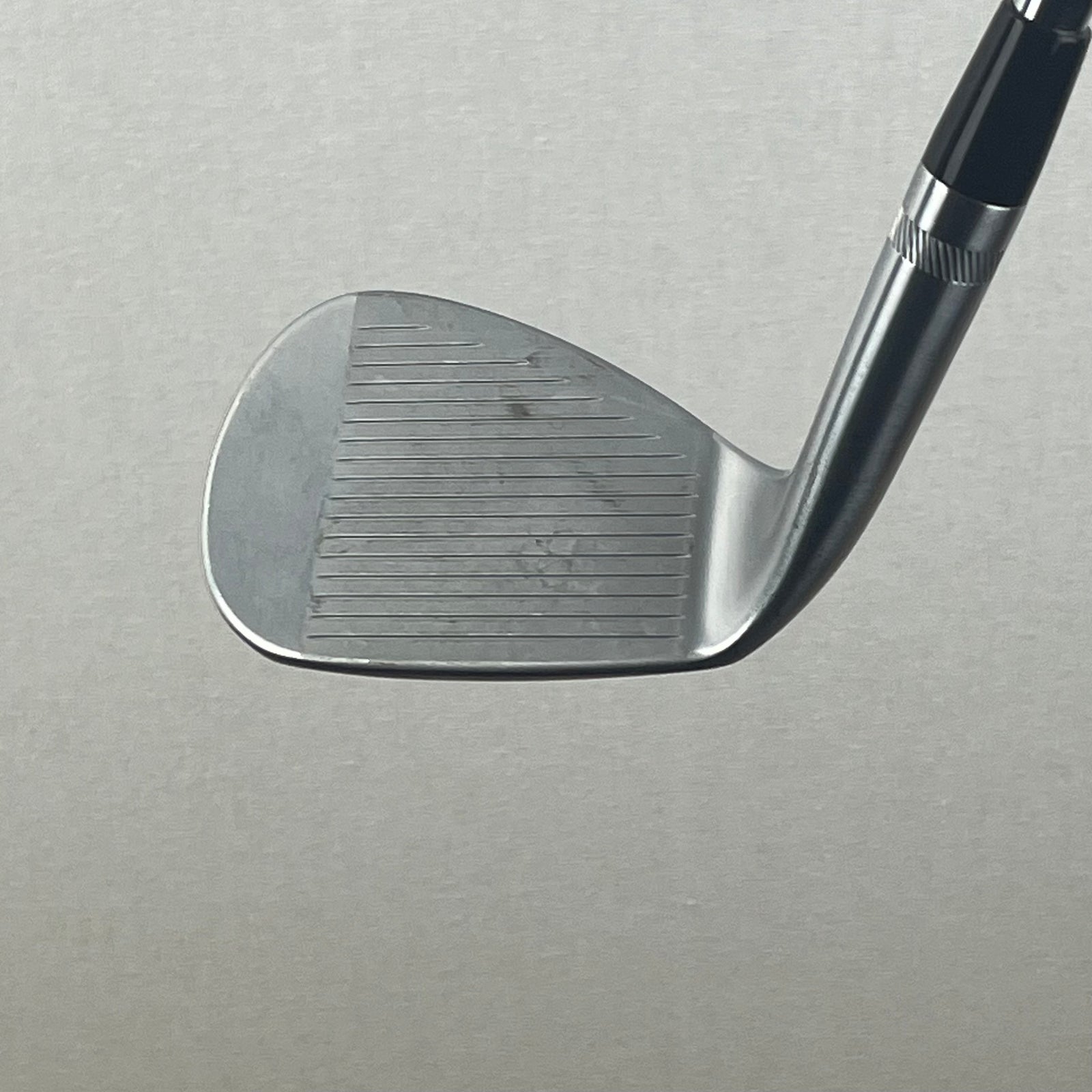 Titleist Vokey SM10 Wedge (54°, 12D bounce, Stiff)